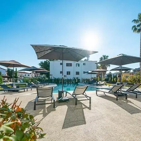 Hotel apartamentowy The Palmiers Pafos