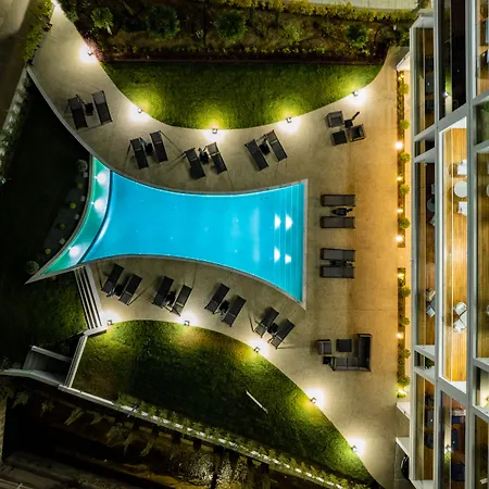 Hotel apartamentowy The Palmiers 4*