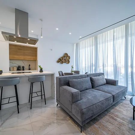 Hotel apartamentowy The Palmiers 4*