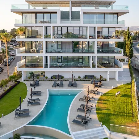 Aparthotel The Palmiers By Deserve 4*