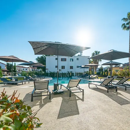 The Palmiers By Deserve Aparthotel 4*