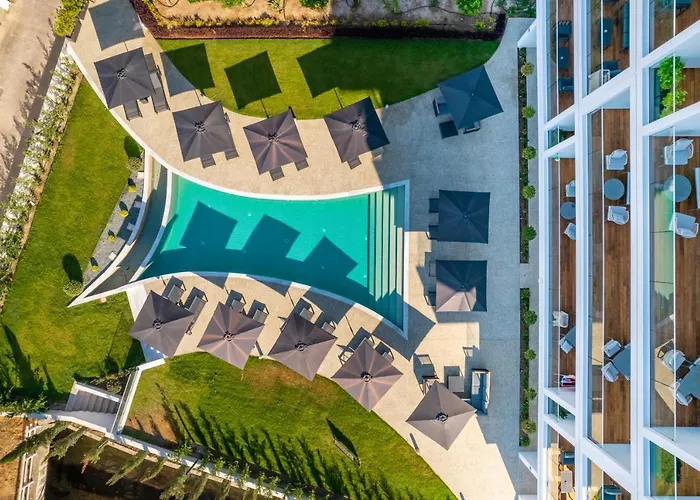 The Palmiers Apartahotel Paphos