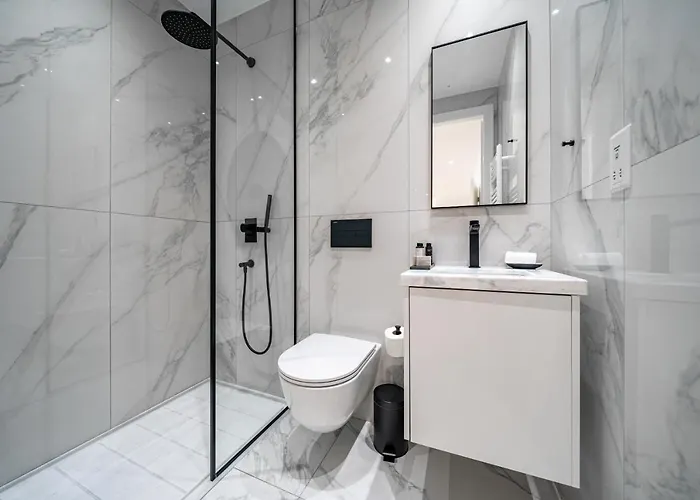 アパートホテル The Palmiers パ フォス